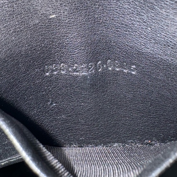 Gucci Leather Black Key Case Holder - Picture 11 of 15